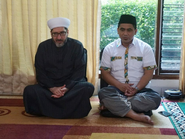 Ulama Besar Suriah Sambangi Taj Yasin