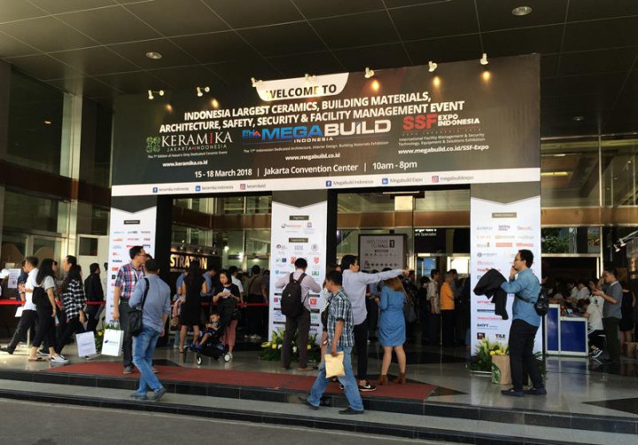 Pameran '3in1' Bahan Bangunan di Senayan