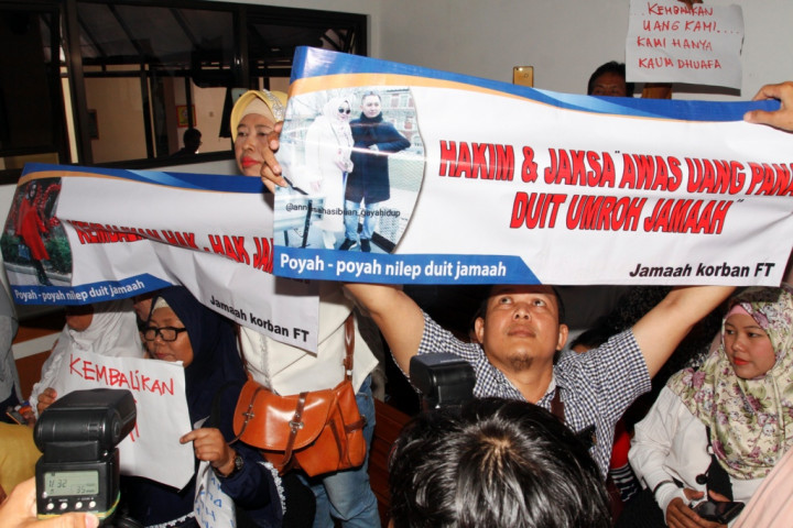 Ratusan Jemaah First Travel 'Geruduk' Kemenag Siang Ini