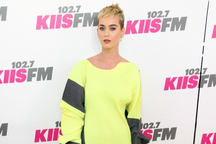 Katy Perry Bawa 50 Ton Kargo untuk Konser di Indonesia