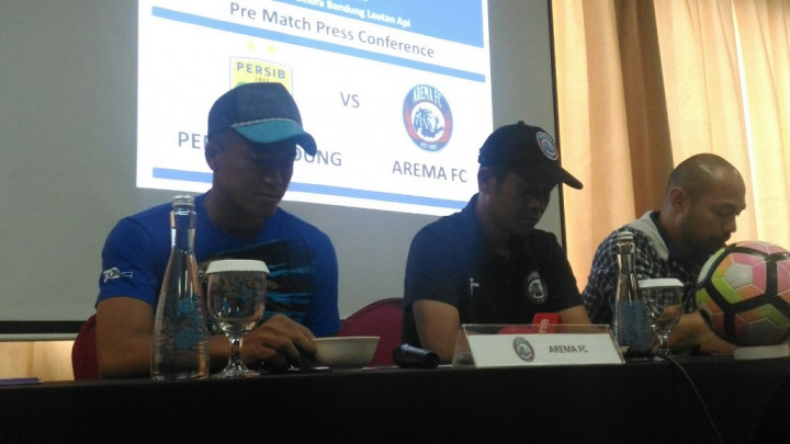 Tiga Misi Pelatih Arema jelang Melawan Persib