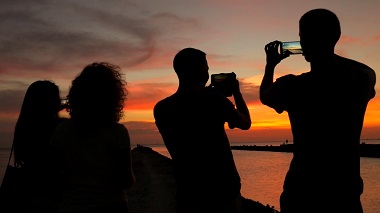 NASA Minta Masyarakat Foto Awan, Buat Apa?