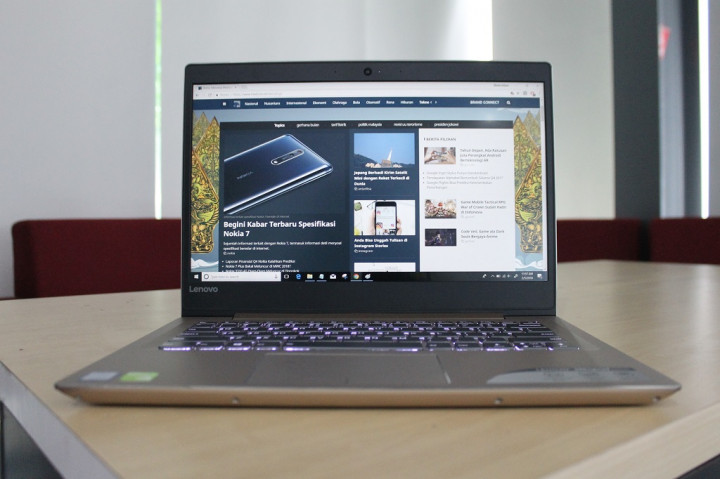 Lenovo IdeaPad 520S, Menengah dengan Fitur Premium