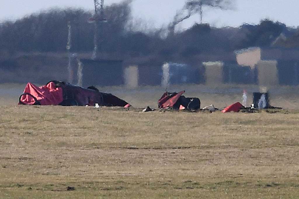 Pesawat Aerobatik Inggris 'Red Arrow' Jatuh di Wales