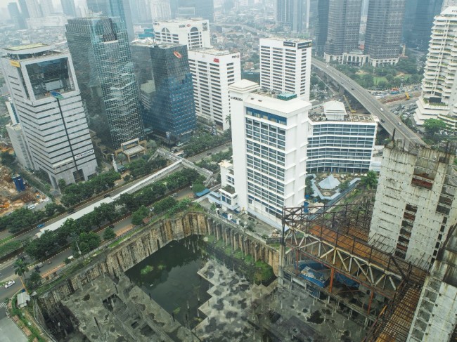 Anies Belum Tentukan Langkah untuk Defisit Air Tanah