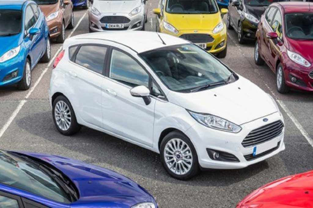 Warna mobil berpengaruh terhadap depresiasi harga jual kembali. Carscoops