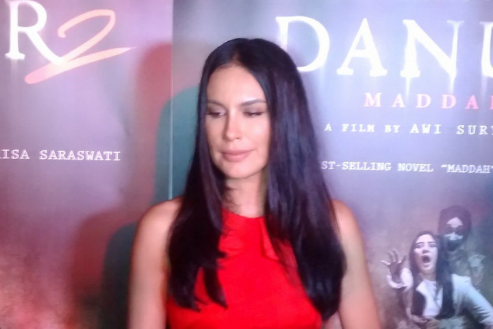 Kesan Sophia Latjuba Ikut Bintangi Film Danur 2