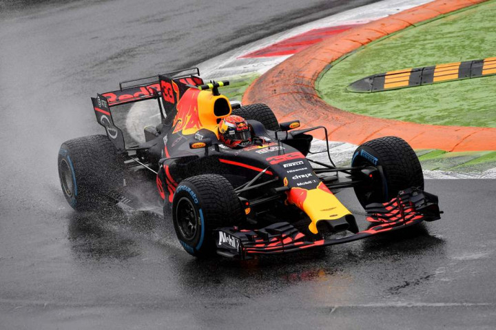 Verstappen: Hujan Bawa Keberuntungan buat Red Bull