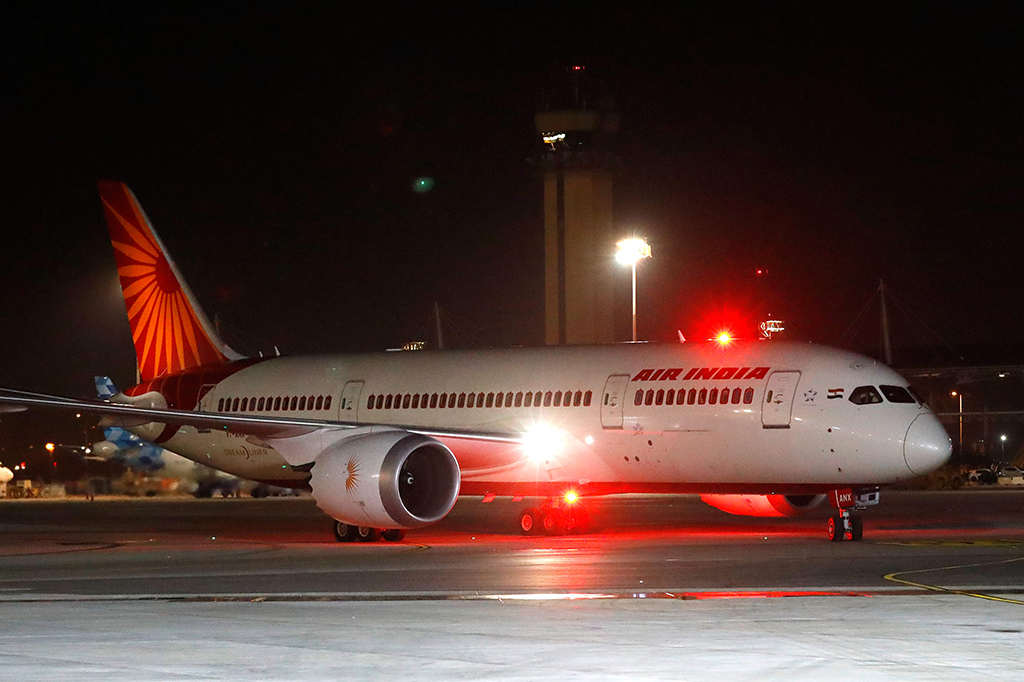 Perdana, Air India Terbang ke Israel Lewat Arab Saudi