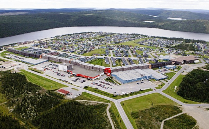 Benteng Kota dengan Aneka Kegunaannya