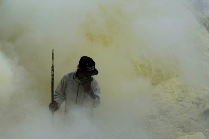 600 Hektare Lahan Pertanian Dirusak Gas Beracun Gunung Ijen