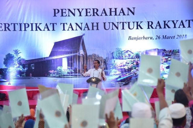 Jokowi Tepis Program Sertifikasi Tanah Pembohongan Publik