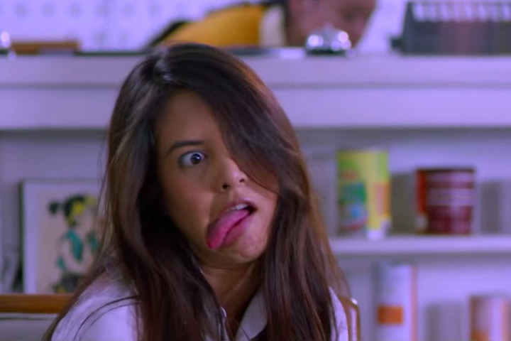 Aurelie Moeremans Perankan Dua Karakter dalam Film Adaptasi EL