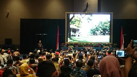 Daerah Harus Reformasi Besar-besaran soal Perizinan