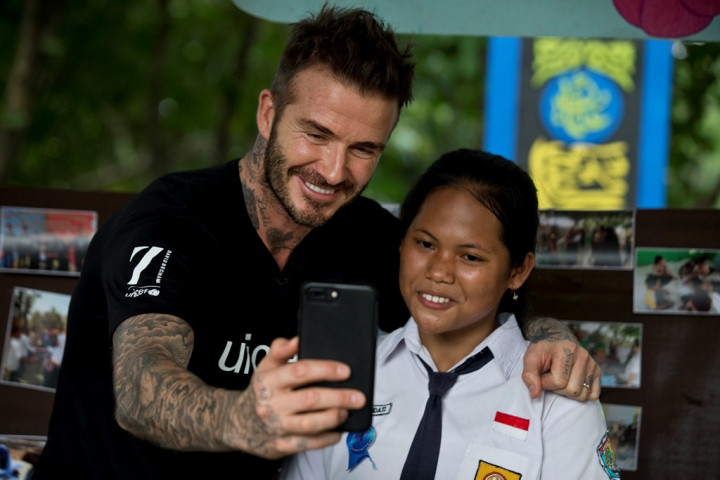 Kunjungi Semarang, David Beckham Hibur Siswi Korban <i>Bullying</i>
