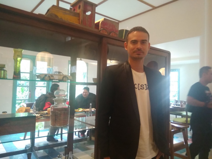 Ashraf Sinclair Tak Mau Kesuksesannya Dibandingkan dengan BCL