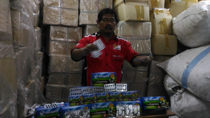 300 Bal Obat Herbal Asal Malaysia Disita