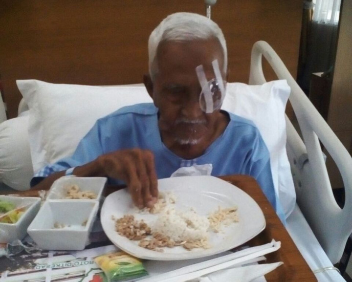 Kondisi Mata Penyumbang Dana Pesawat Pertama RI Membaik