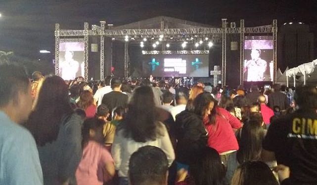 Jemaat Antusias Rayakan Paskah di Monas