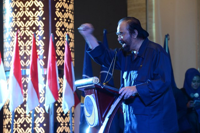 Surya Paloh Sarankan Fadli Zon Tinggal di Rusia