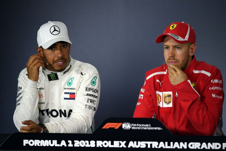 Hamilton Mulai Khawatir dengan Kecepatan Ferrari