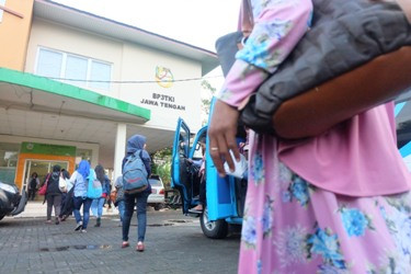 Cerita TKI di Jateng Diperlakukan Kasar Imigrasi Malaka