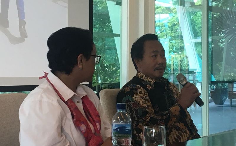 ABK WNI yang berhasil diselamatkan Ronny William bersama dengan Menlu Retno Marsudi (Foto: Sonya Michaella).