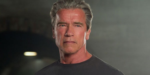 Arnold Schwarzenegger Jalani Operasi Jantung