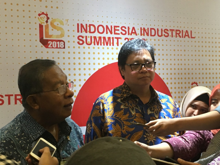 Menteri Airlangga Dorong Lima Sektor di Industri 4.0