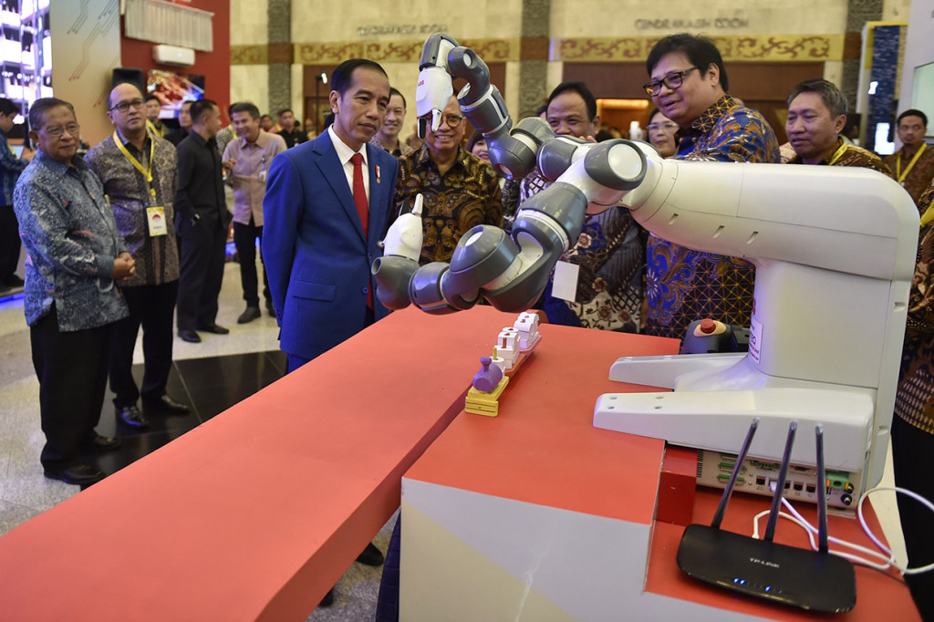 Presiden Buka Indonesia Industrial Summit 2018