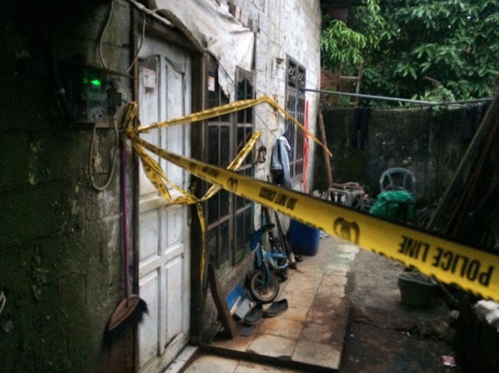 Rumah di Gang Haji Benteng, Jalan KH Dewantara RT 03 RW 06, Kelurahan Gondrong, Kecamatan Cipondoh, Kota Tangerang, dijadikan tempat perakitan senjata api ilegal. Foto: Medcom.id/Hendrik Simorangkir