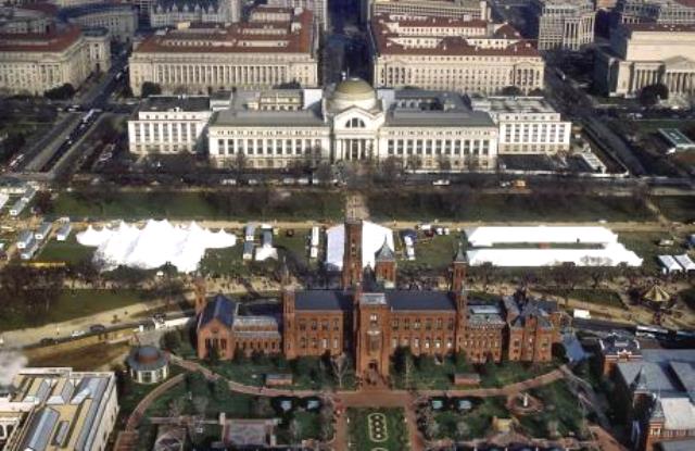 Kastil Jaman Old di Jaman Now