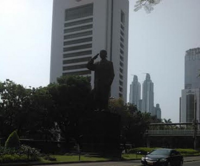 Patung Jenderal Sudirman Rusak