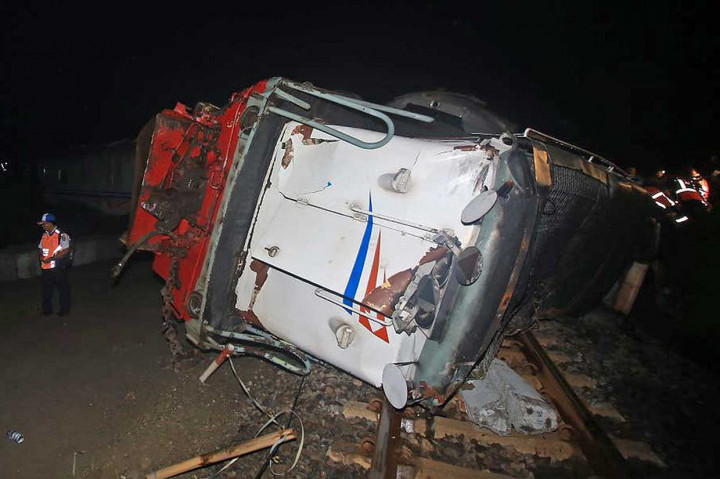 KA Sancaka Tabrak Truk, Masinis Tewas