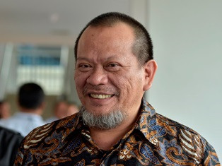 Yusril Membenarkan La Nyalla Gabung PBB