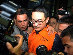 Saksi Zumi Zola Diminta Kooperatif