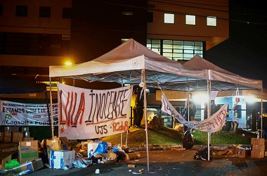 Dijebloskan ke Penjara, Mantan Presiden Brasil Tetap <i>Nyapres</i>