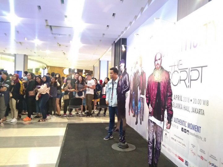 Antusiasme Penonton Konser The Script di Jakarta