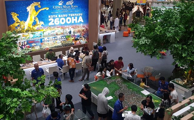 Suasana pemesanan unit rumah CItra Maja Raya di Mall Ciputra, Grogol, Jakarta Barat