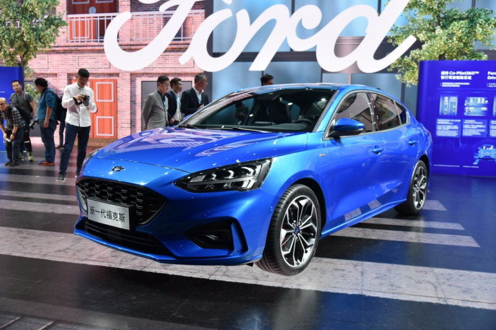 Ford Focus Sedan 2019 'Umbar Diri' di Cina