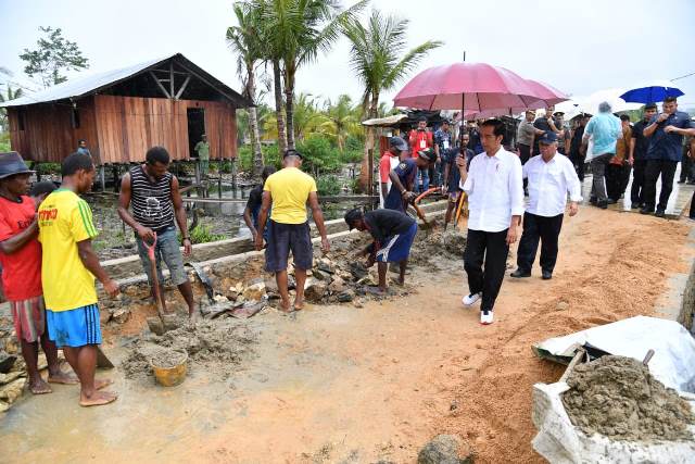 Presiden Ingin Pemda Mendanai Program Padat Karya Tunai