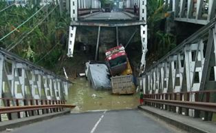 Jembatan Widang Diduga tidak Dirawat