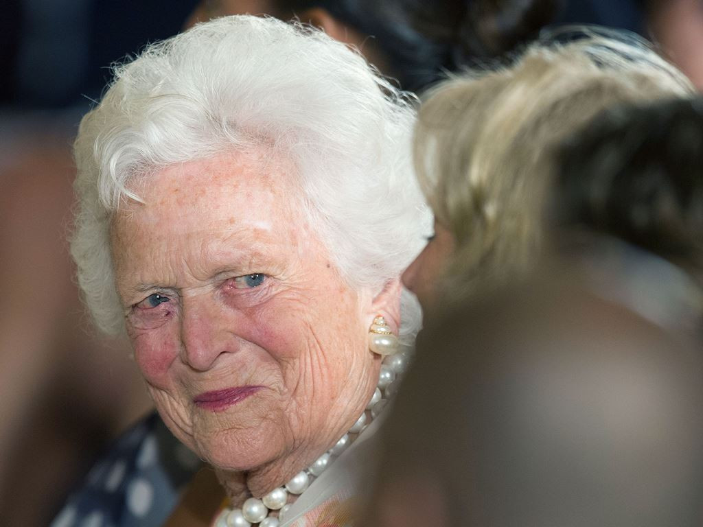 Mantan ibu negara AS, Barbara Bush meninggal dunia di usia 92 tahun. (Foto: AFP).