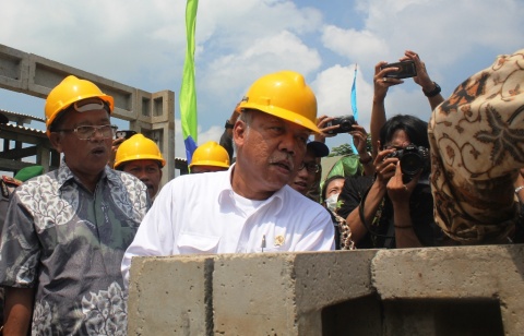 Menteri Basuki Tampik Jembatan Widang tak Terawat