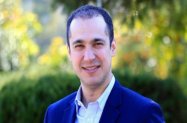 Ditekan Kelompok Garis Keras, Ilmuwan Ternama Tinggalkan Iran