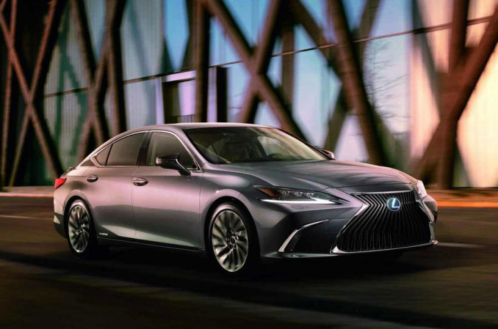Lexus Pamer Desain ES Terbaru