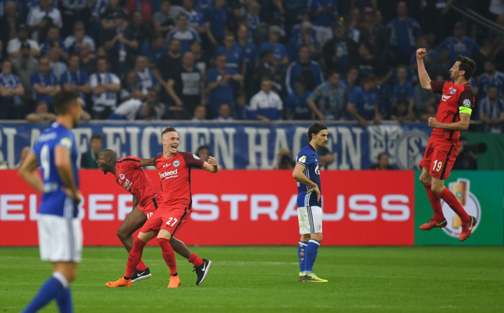 Singkirkan Schalke, Frankfurt Tantang Muenchen di Final DFB-Pokal