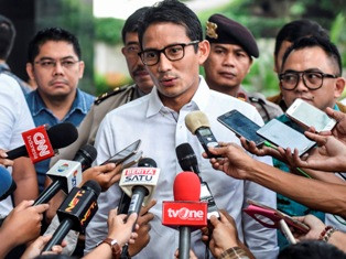 Sandi Minta Wali Kota se-DKI tak Merisaukan Isu Perombakan