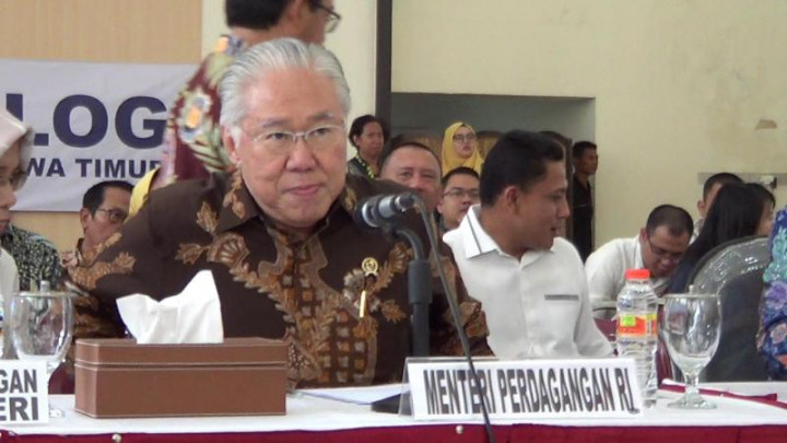 Mendag Lepas Ribuan Ton Beras Impor di 8 Provinsi