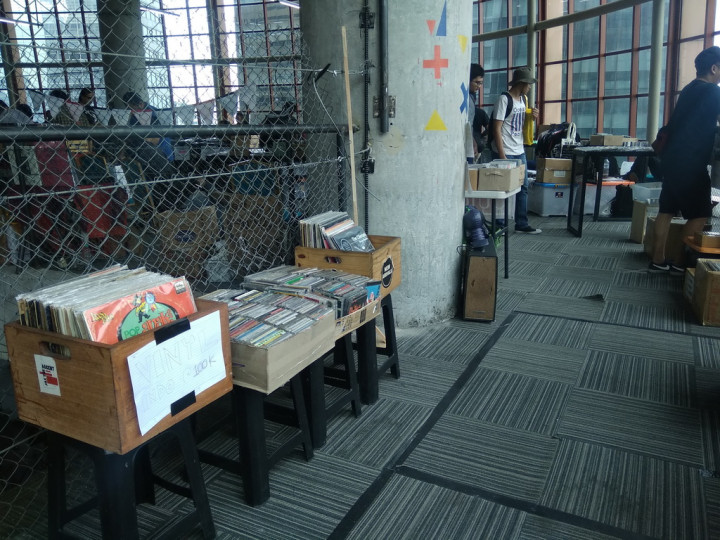 Koleksi Vinyl Musik Pop Keroncong 70-an di Sudut Record Store Day 2018